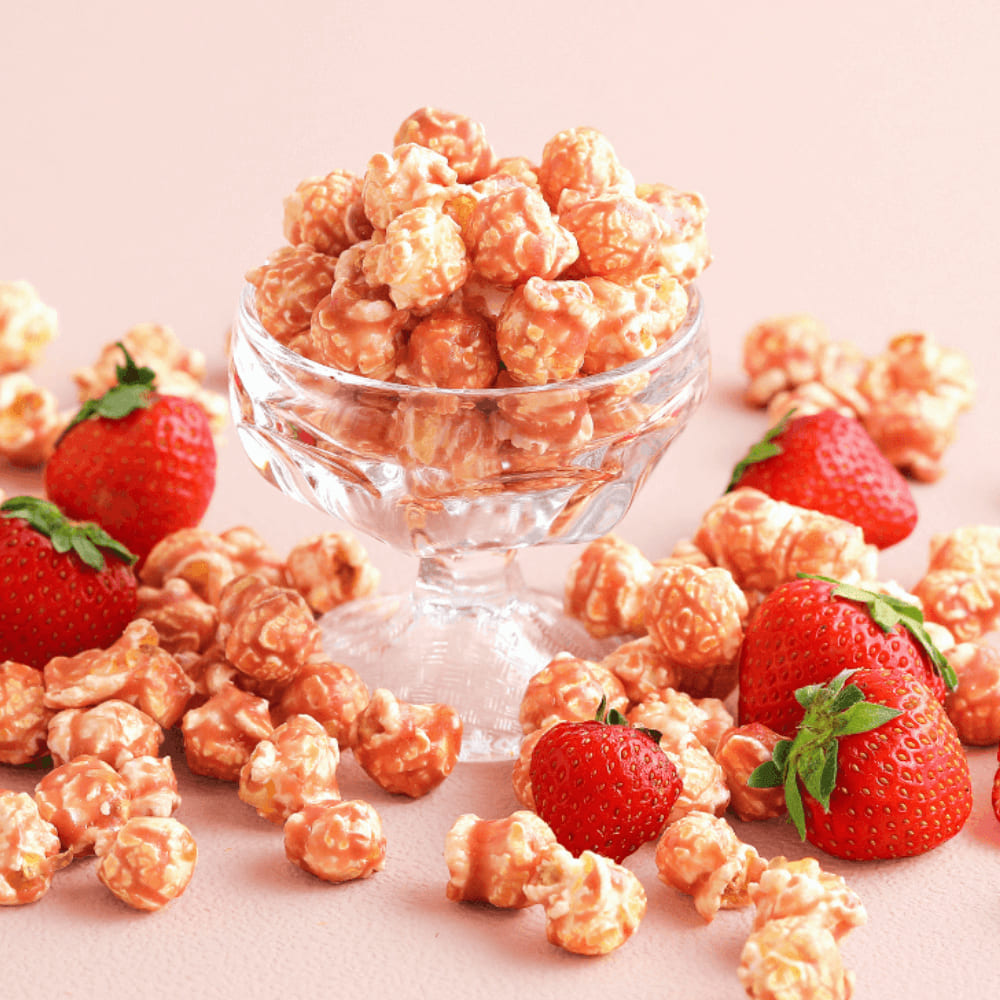 Chef Poppin Oatly’s Oatmilk & Strawberry Gourmet Coated Popcorn - 120g