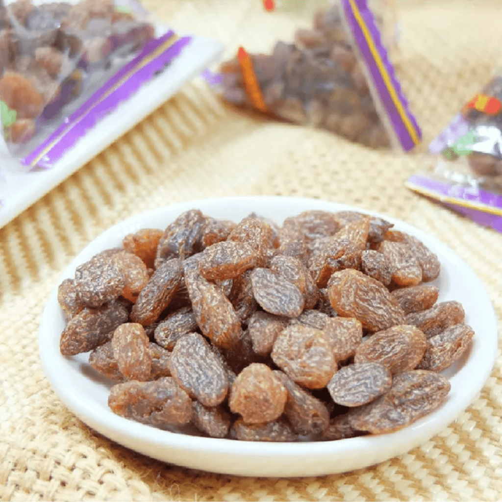 hui hsiang Salty Raisins Plum Flavor - 250g x 10 pack