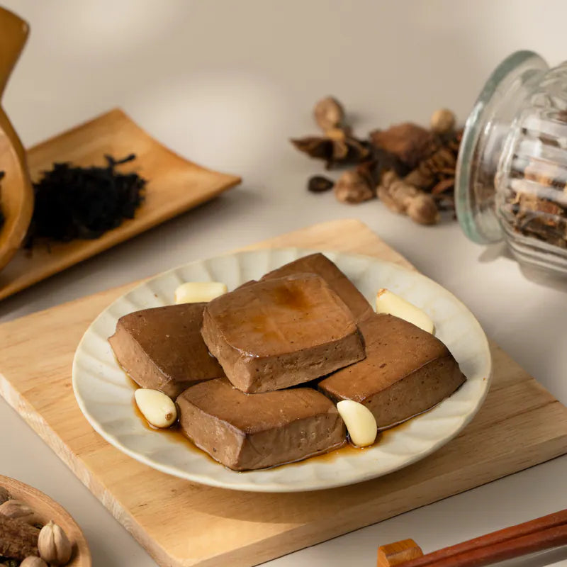 STE Super Juicy Dry Tofu Garlic - 30g x 8 Pack
