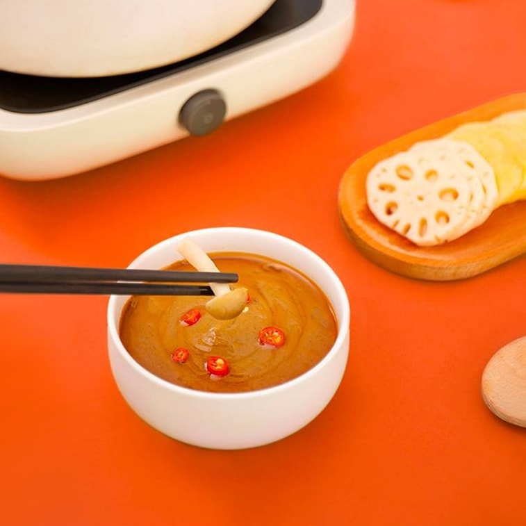 HAIDILAO Spicy Hot Pot Dipping Sauce Mild Flavor - 120g