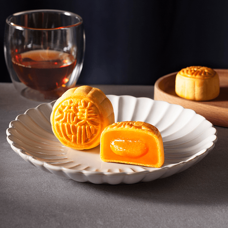 MX Lava Custard Mooncake - 45g x 8 pcs