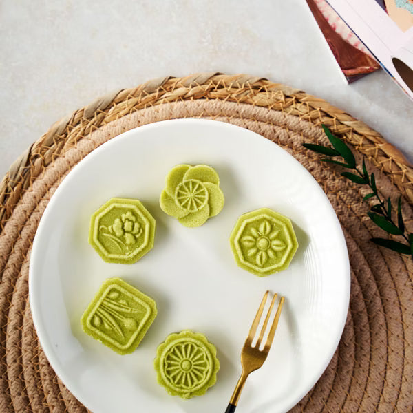 Desheng Mung Bean Cake - 10g x 12 Pack