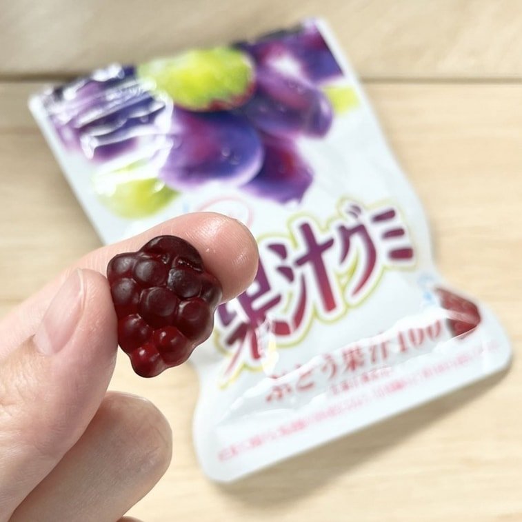 MEIJI Gummy Kajyu Grape - 54g
