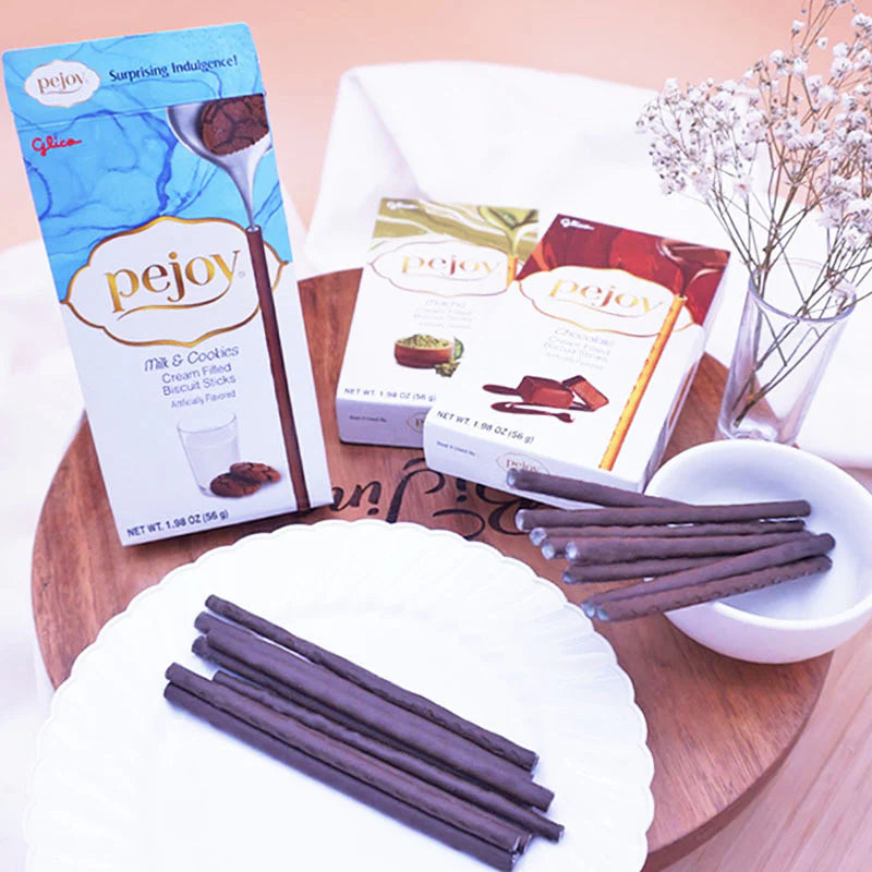 Glico Pejoy Milk and Cookie Biscuit Sticks - 56g