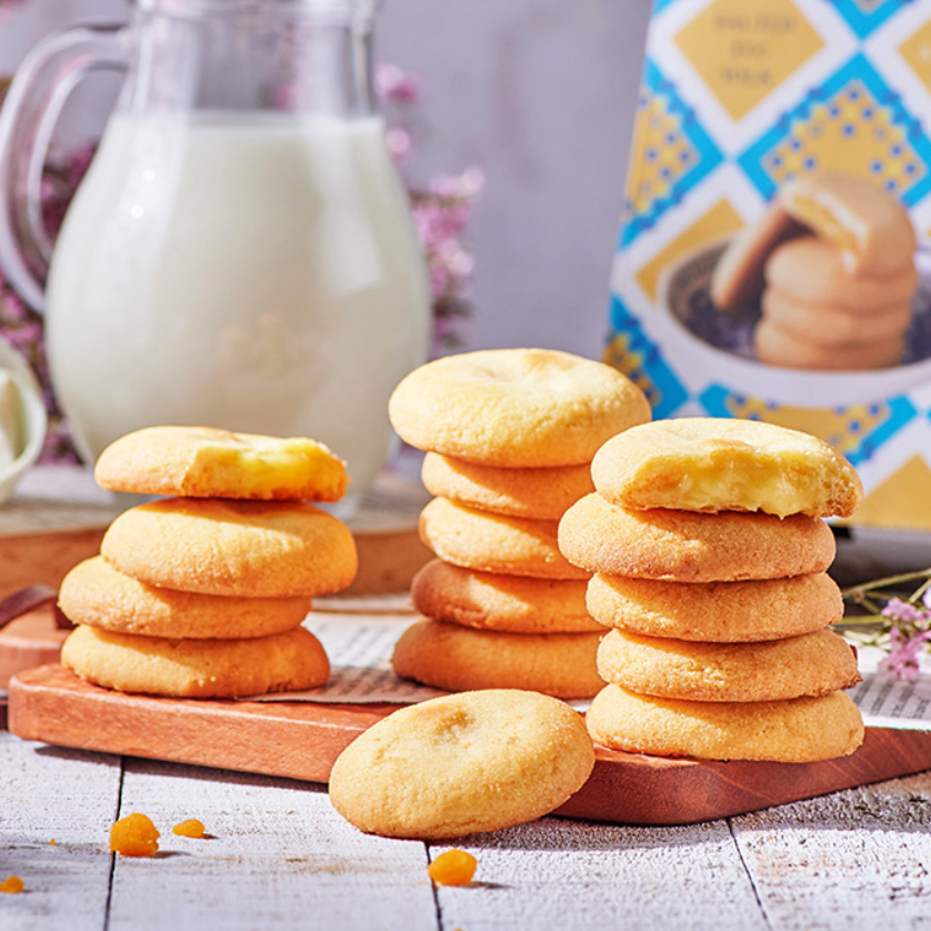 shj-city-collection-hong-kong-salted-egg-yolk-sandwich-biscuits-75g
