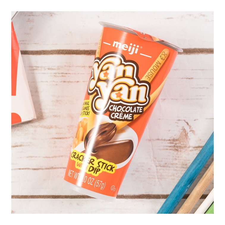 Meiji Yan Yan Chocolate Creme Cracker Stick With Dip - 57g