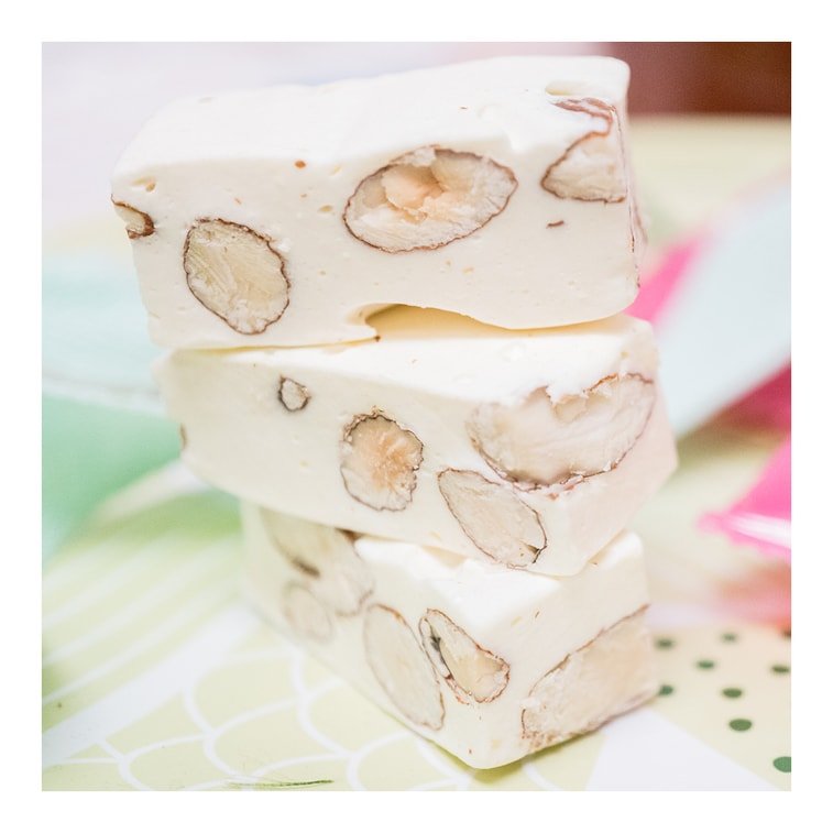 Chercher Almond Nougat - 120g - ding - go
