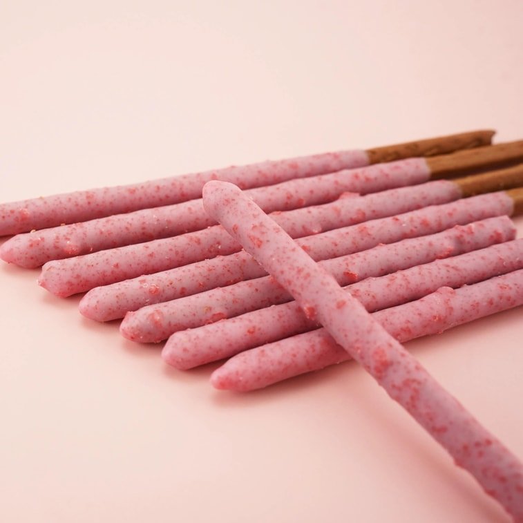 Glico Pocky Crunchy Strawberry Sticks - 25.5g x 2 Pack - ding - go