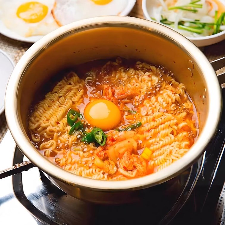 【Kpop Demon Hunters Limited】【Packaging Varies】NONGSHIM Noodle Soup Shin Ramyun Family Pack - 480g - ding-go