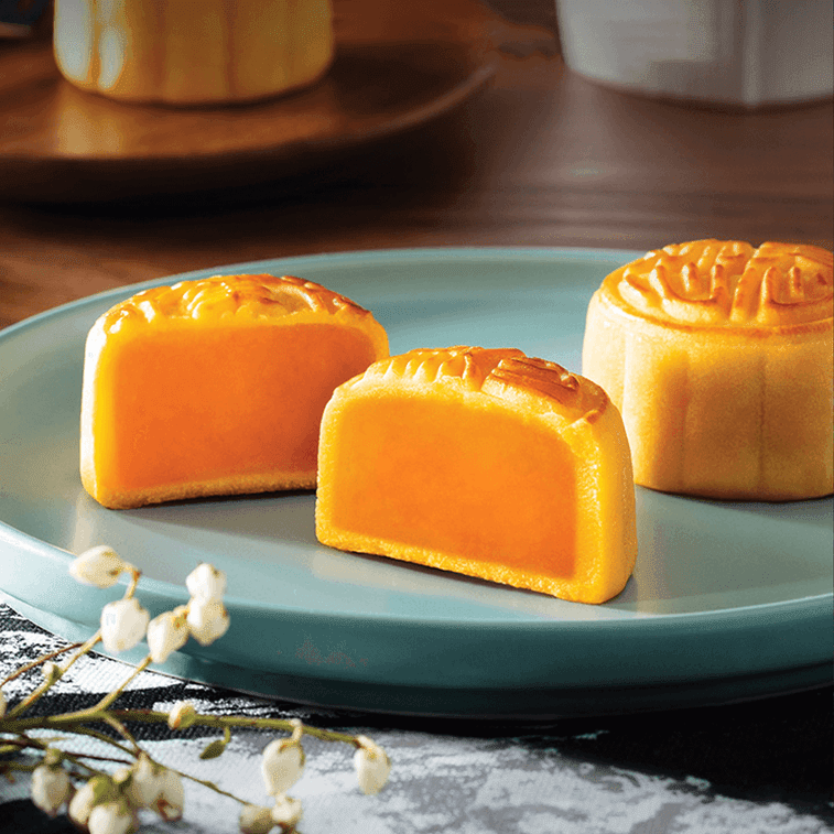 MX Creamy Custard Mooncake - 45g x 8 pcs - ding-go