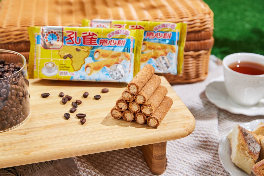 Peacock Rolled Biscuits Coffee Flavor - 63g