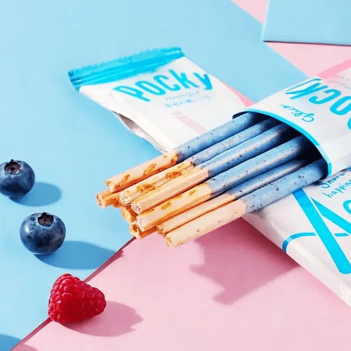 Pocky Heart Shaped Blueberry Cookie Sticks 27.3g x 2 pack, additional package view 2