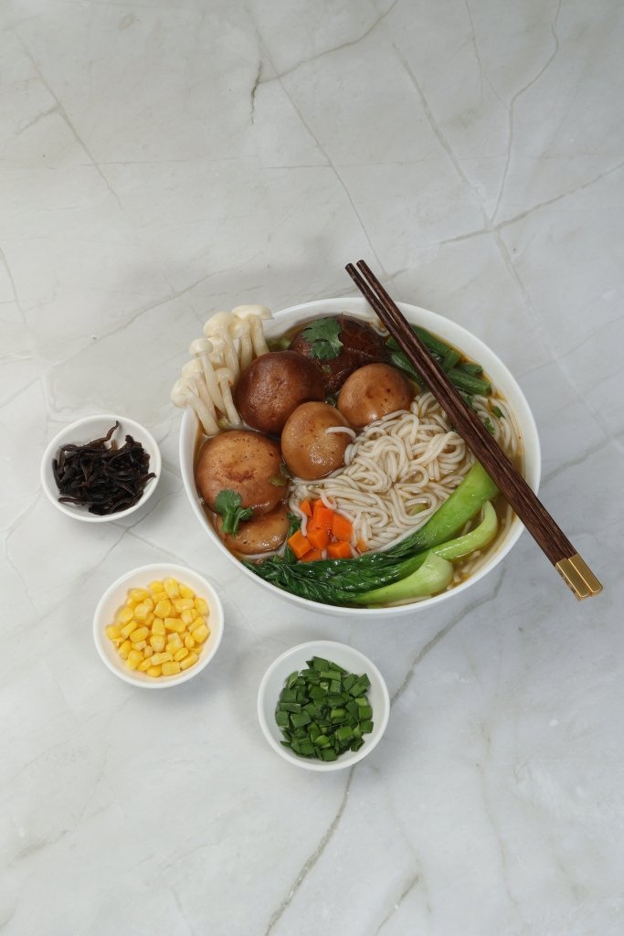 Umami Garden (Mushroom Flavor) Cross Bridge Noodles - 157g - ding-go